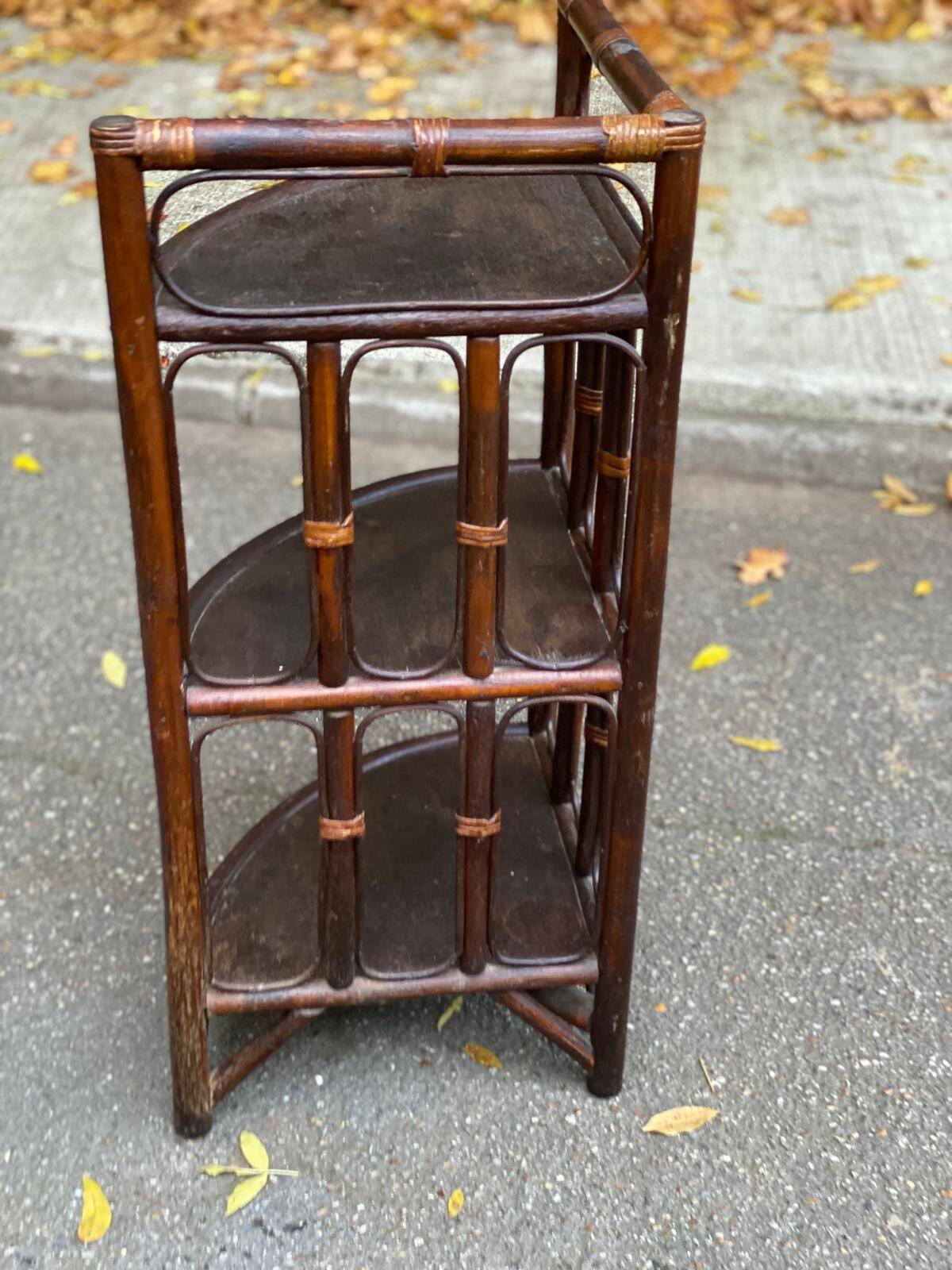 Étagère d'angle vintage rotin et osier 3 niveaux