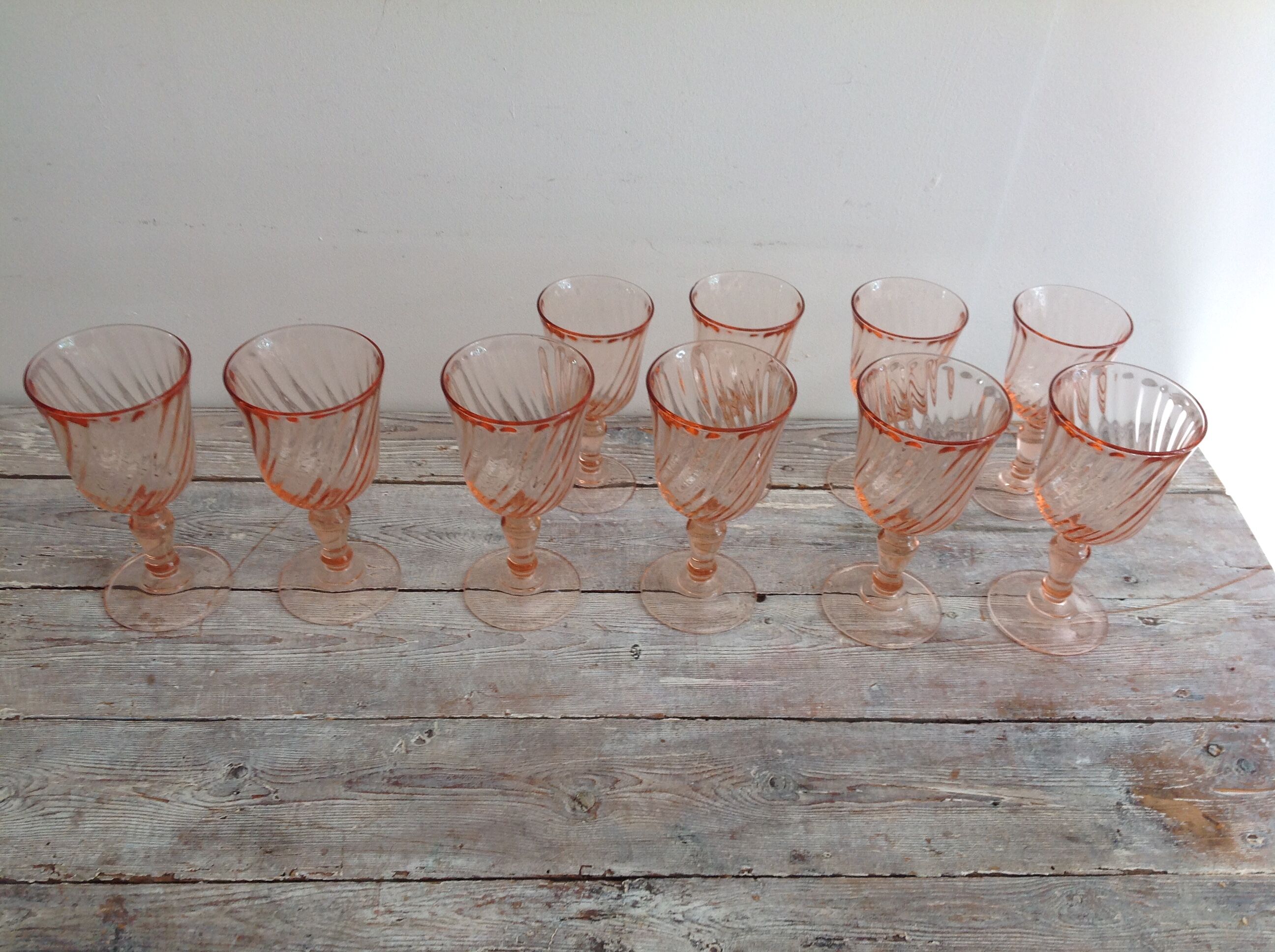 Lot of 12 rosaline glasses