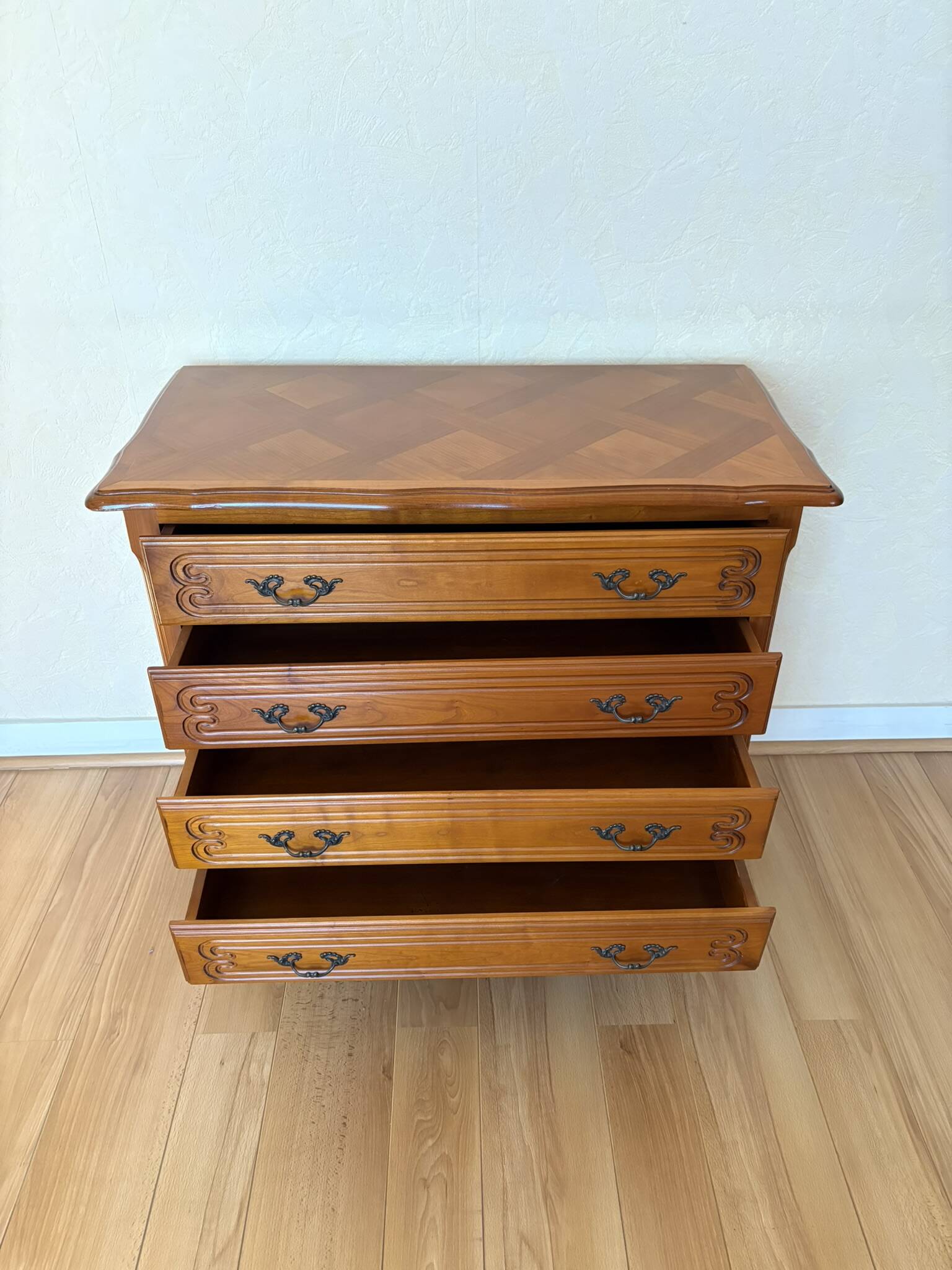 Vintage solid wood chest of drawers, Louis XV style