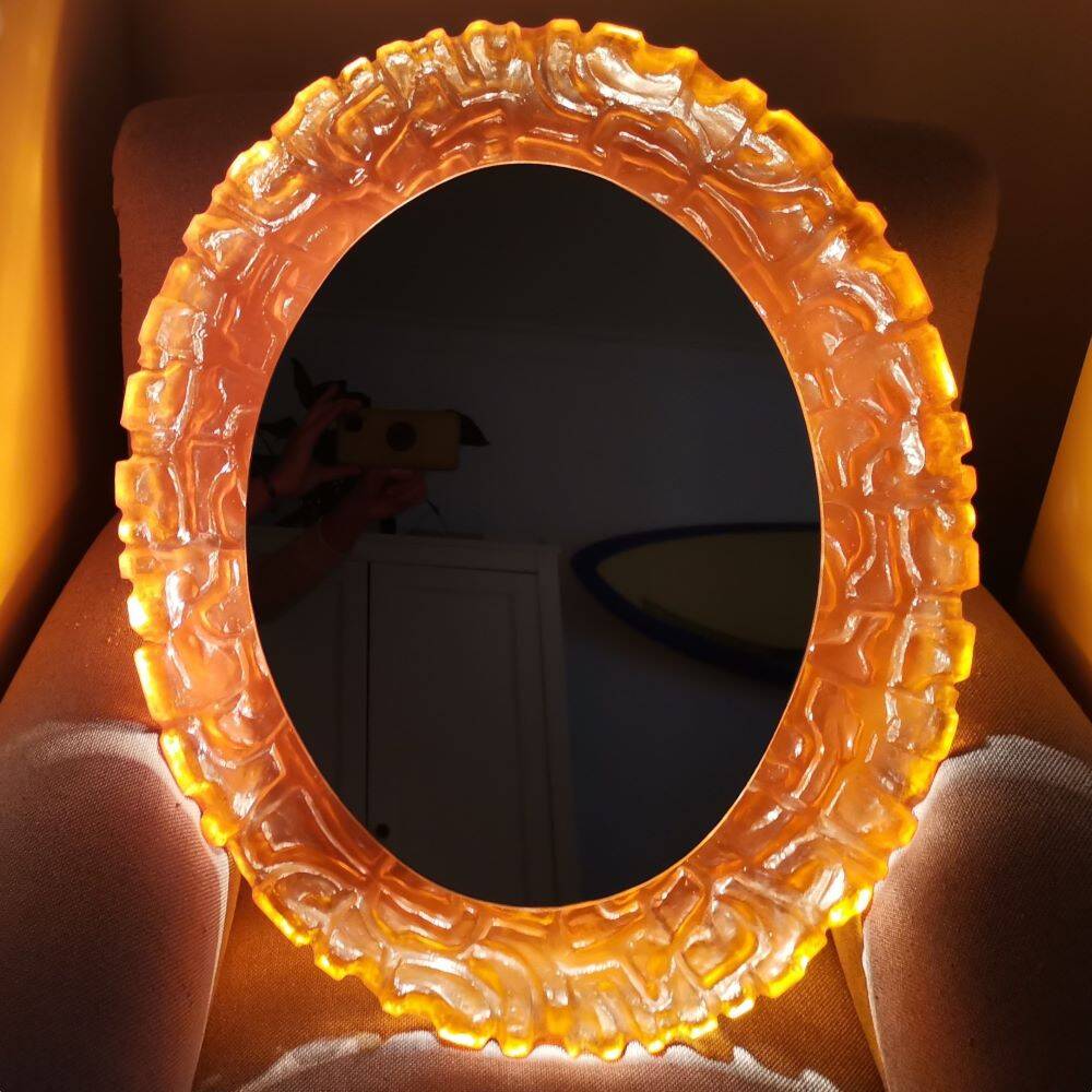 Miroir mural rétroéclairé pour salon par Hillebrand