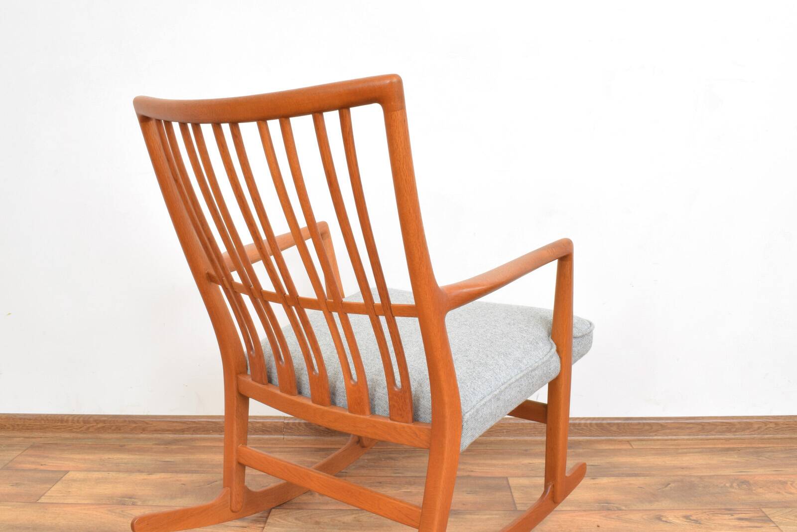 Oak ML33 Rocking Chair by Hans J. Wegner for A/S Mikael Laursen, 1950s