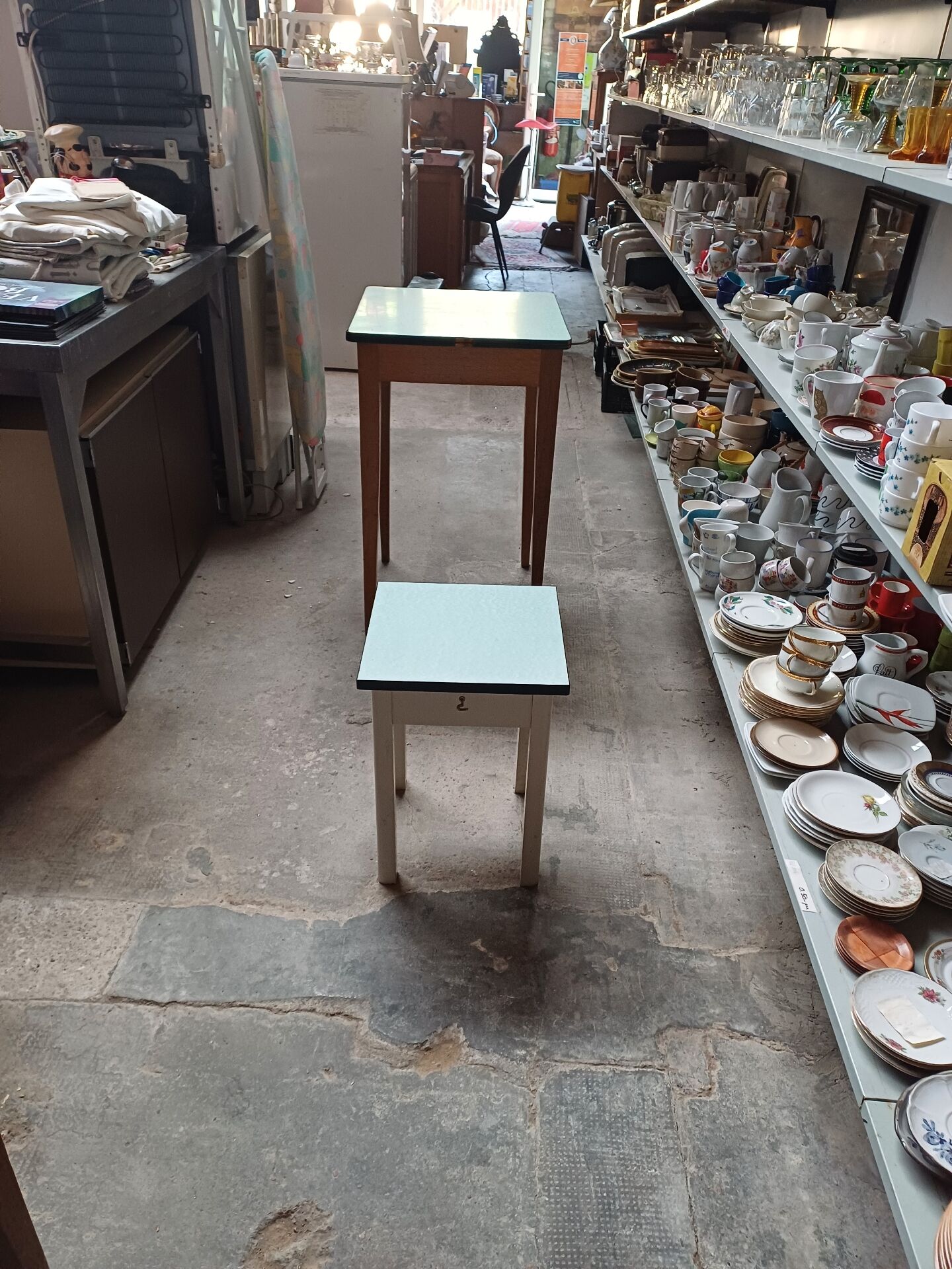 Formica table with tapered wooden legs + stool