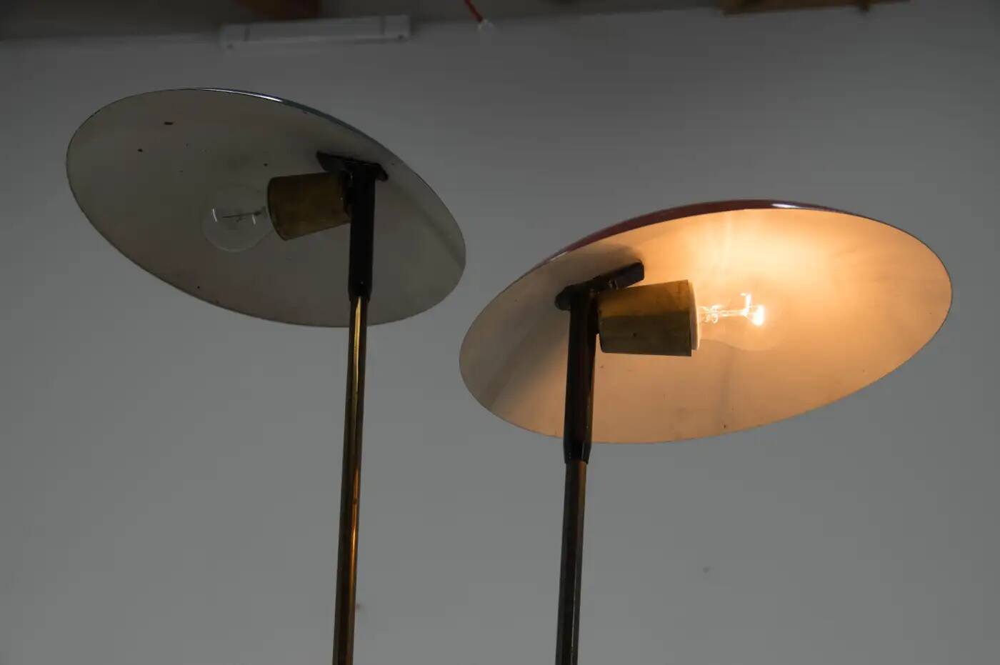 Lampe de sol mid-century par Drukov, années 1960.