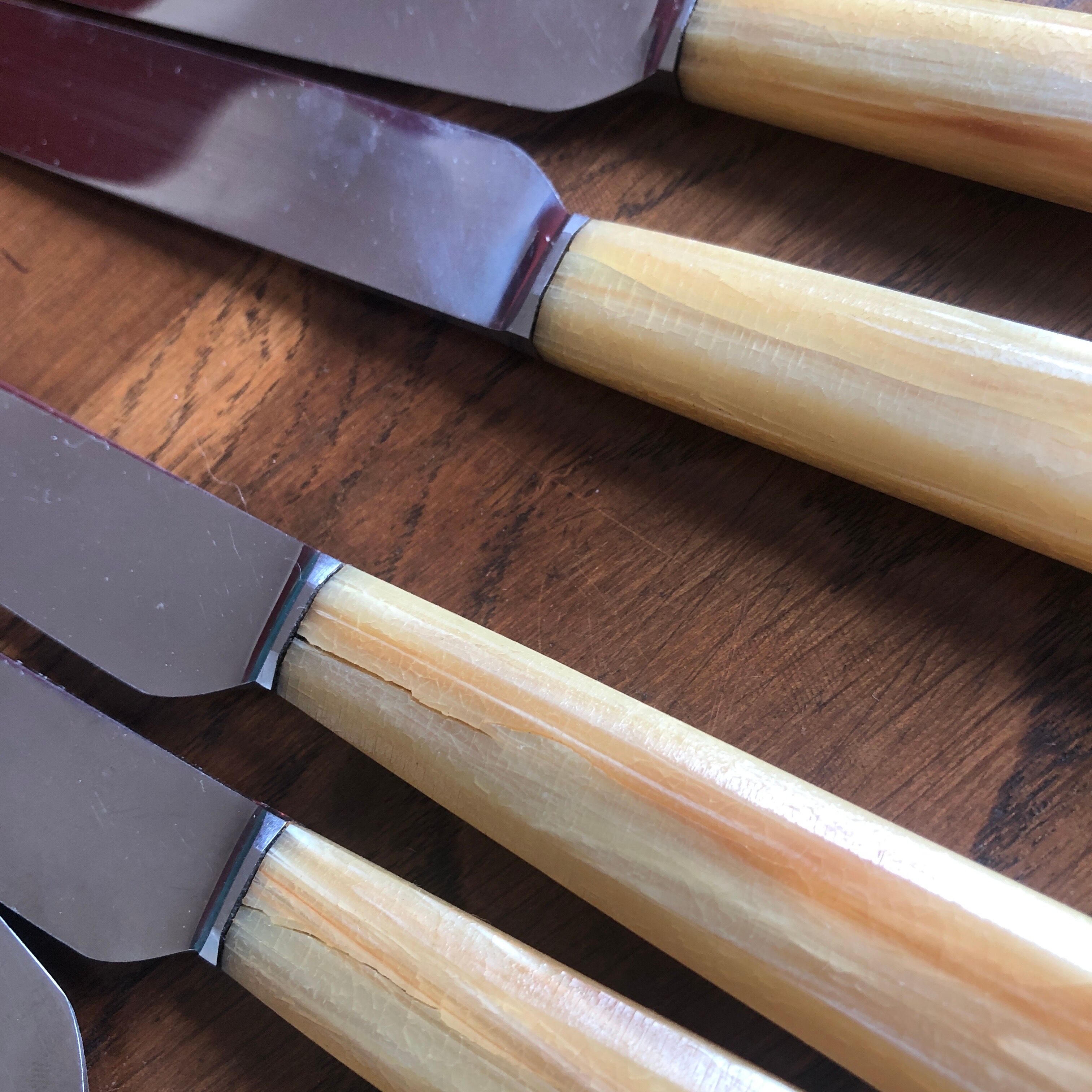 Cutlery "the benefit"