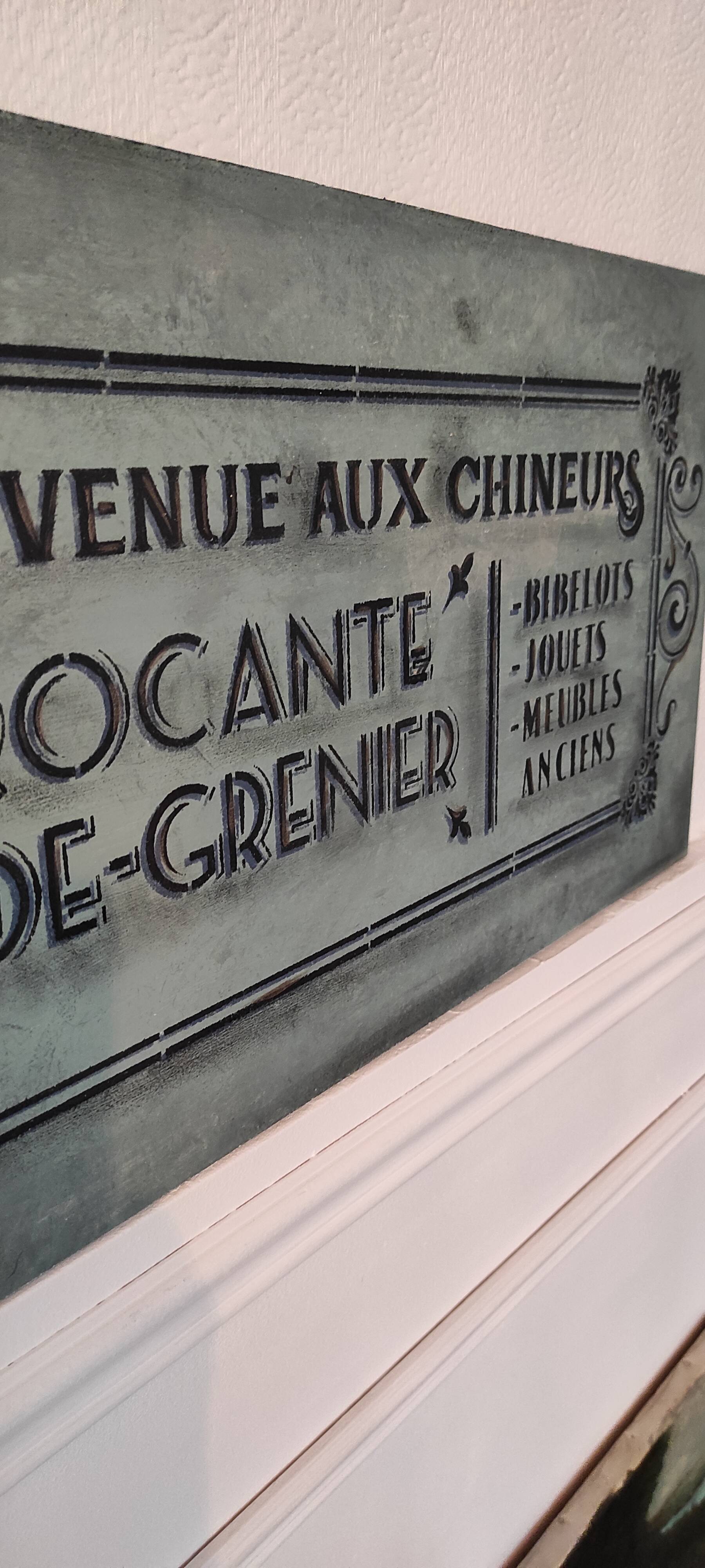Enseigne brocante