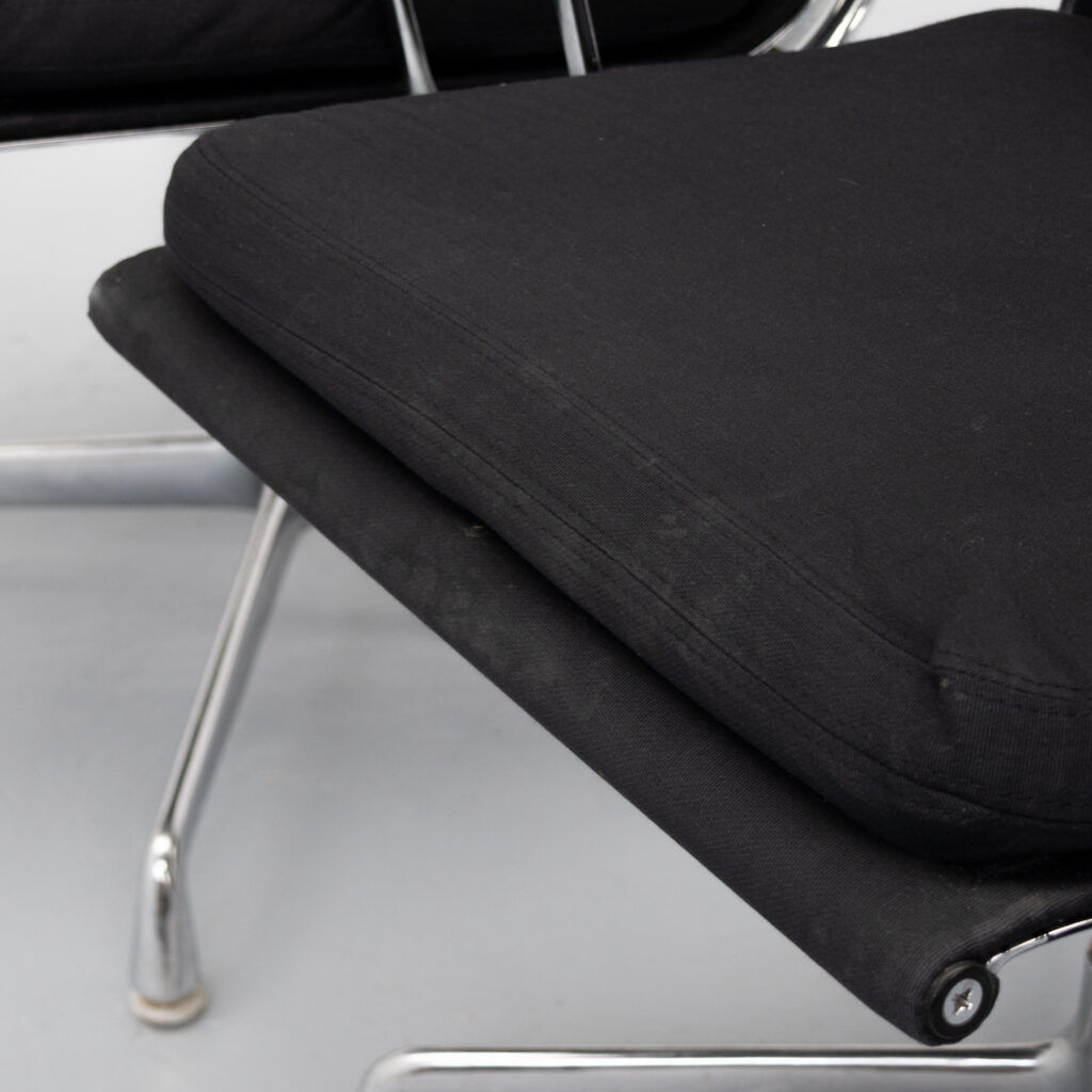 Eames EA208 Soft Pad Chair Herman Miller 1970s