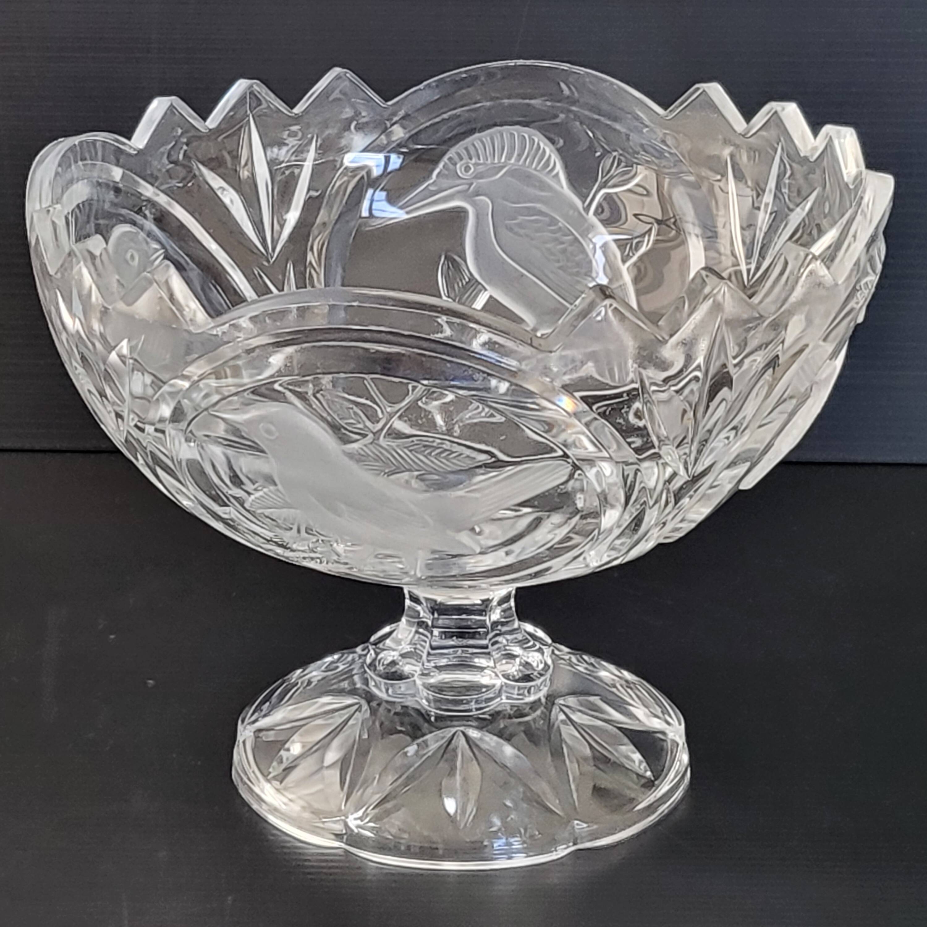 Vintage crystal fruit or candy bowl