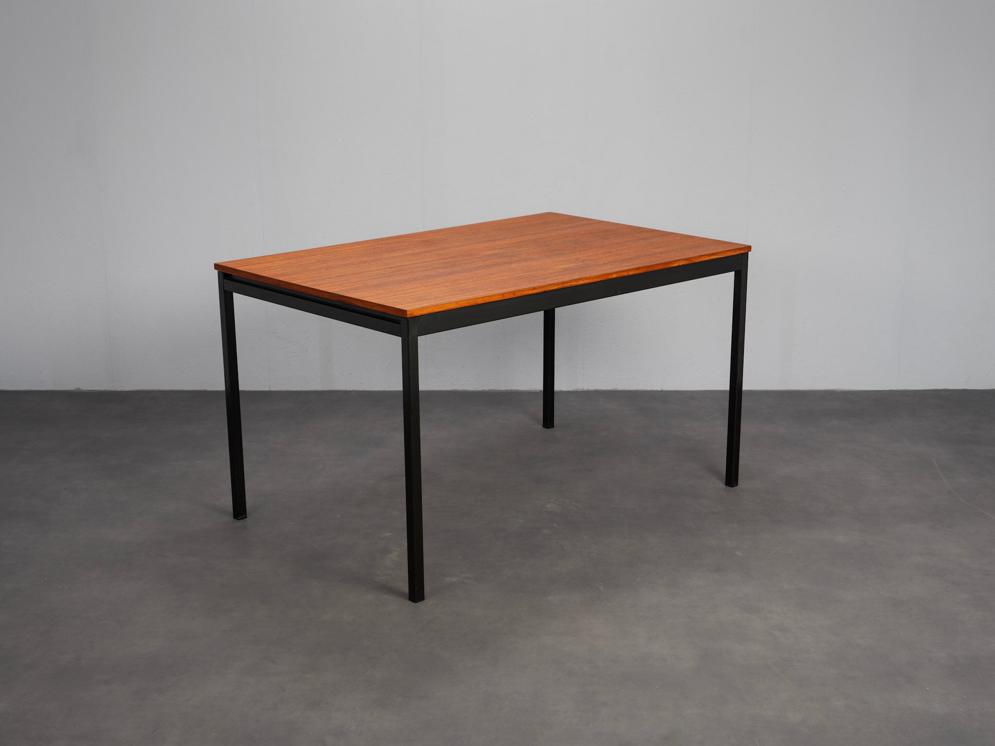 Extendable dining table model 3707 by Gispen, Netherlands, 1960s