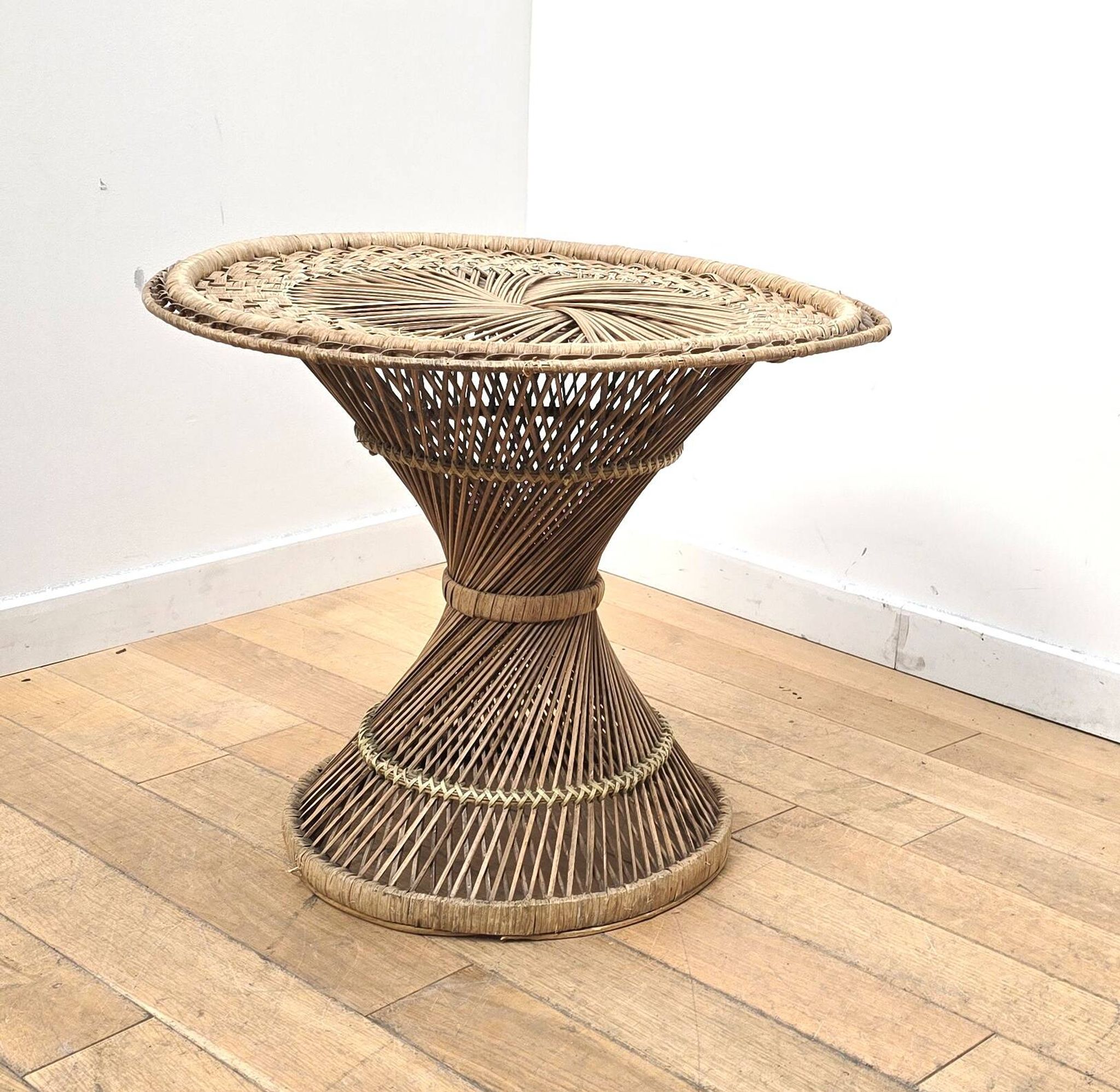 Table d'appoint osier