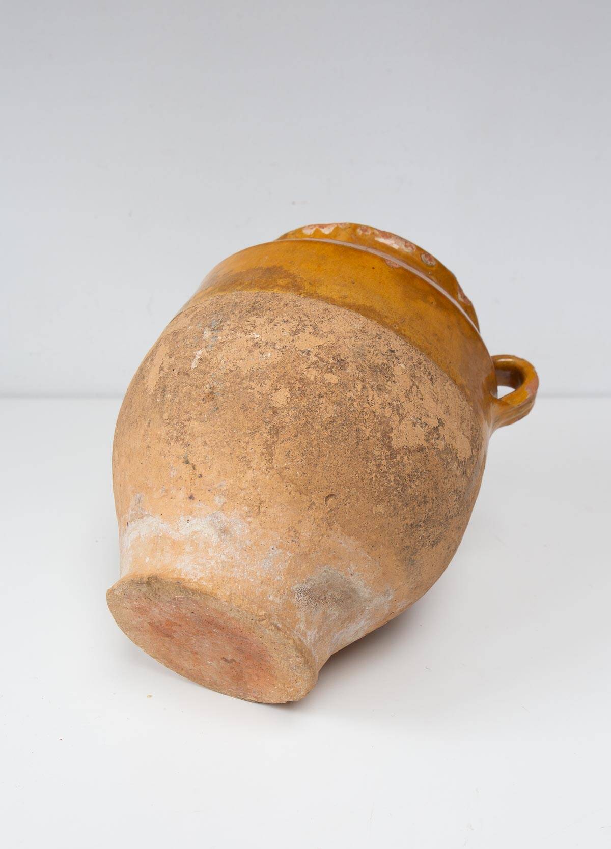 Antique yellow enamel confit pot from the 19th century