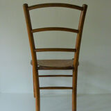 Chaise de nourrice ancienne en bois