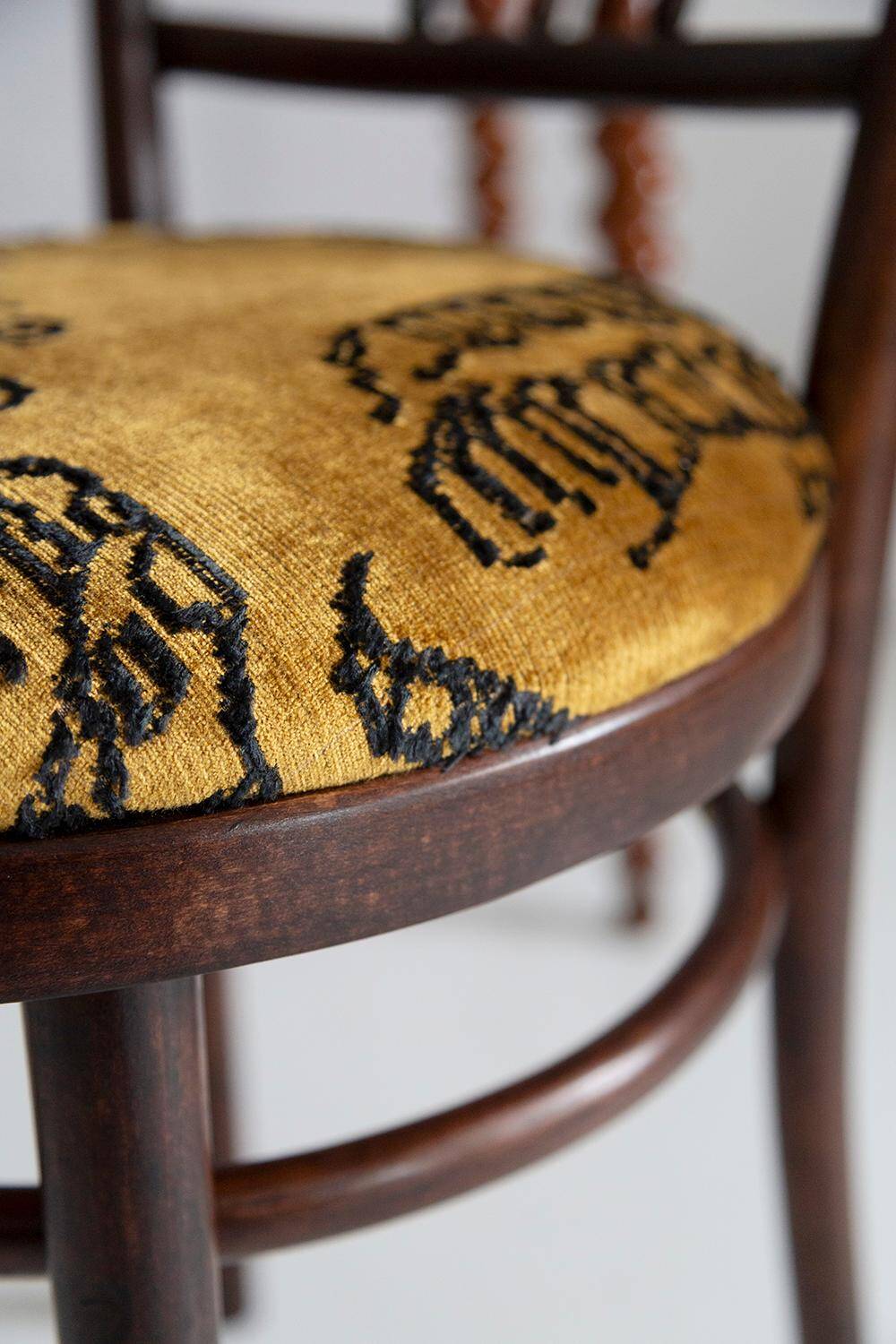 Vintage beige velvet chair Tiger Dedar, Fameg factory, Poland, 1960s
