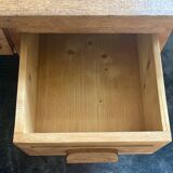 Bureau de maître d'école américain