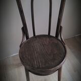 Bistro sitting chair