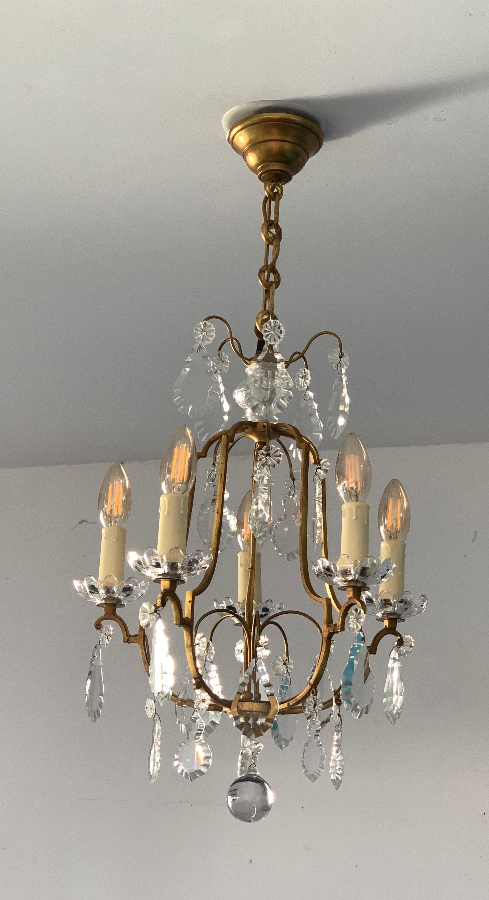 Lustre pampilles en cristal style Louis XVI, XXème
