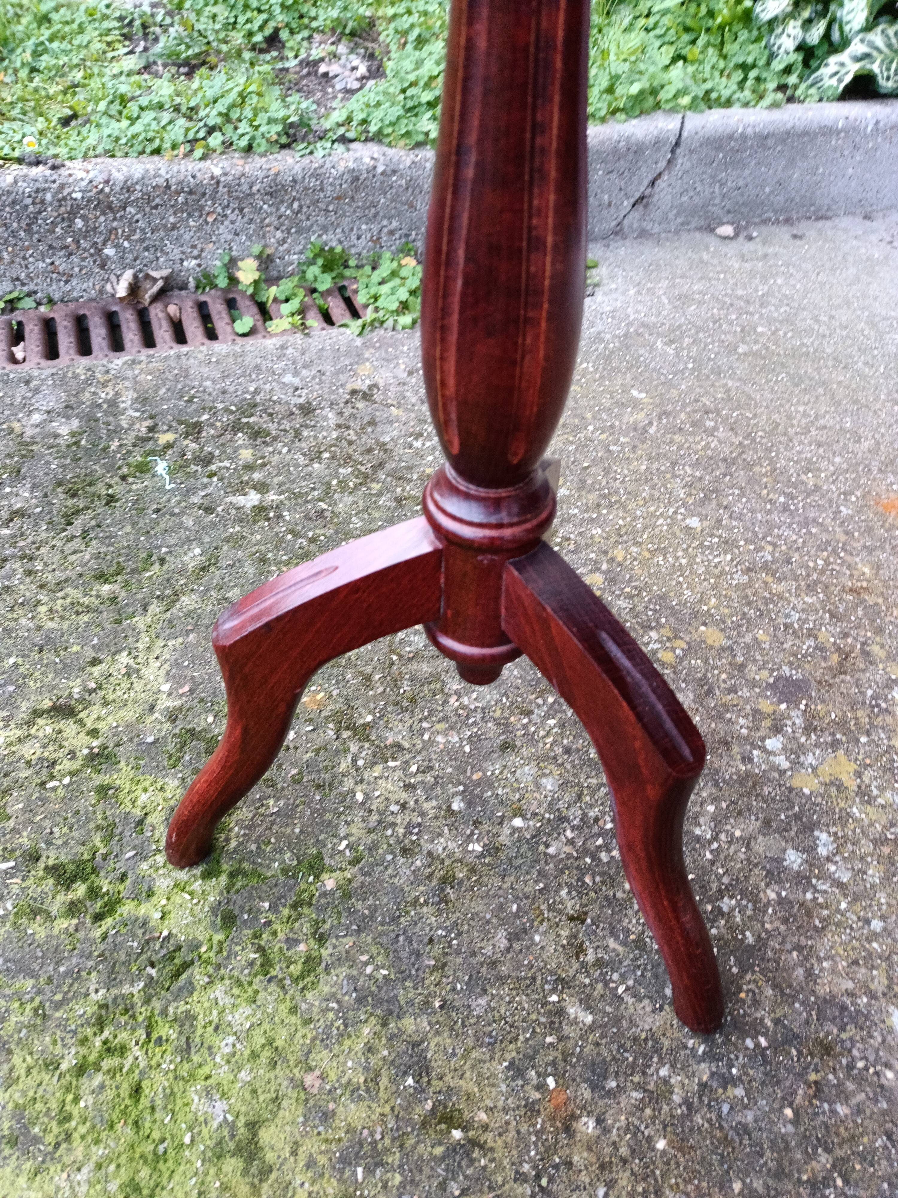 Marble table side or table pedestal table