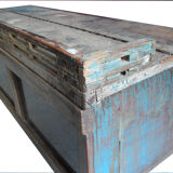 Glassed teak merchant furniture