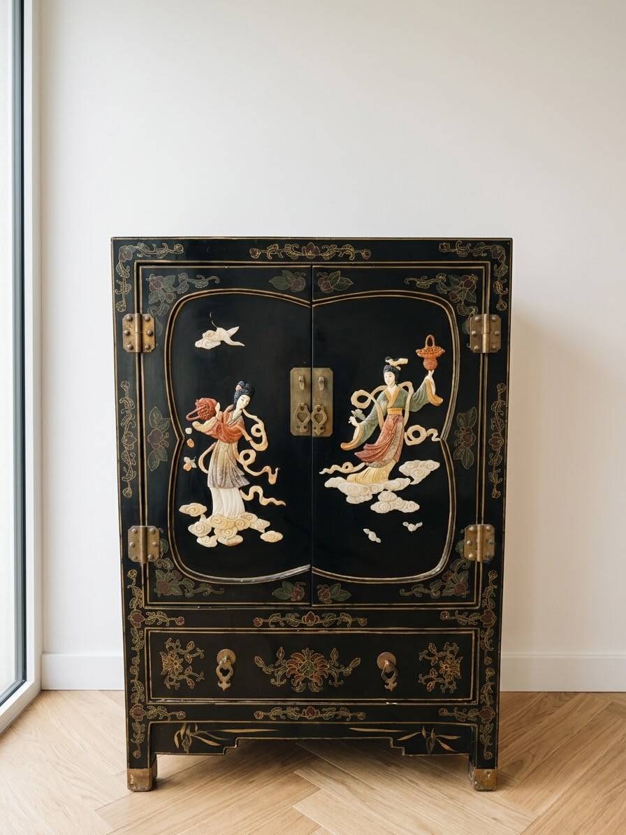 Meuble de rangement chinois vintage laqué noir