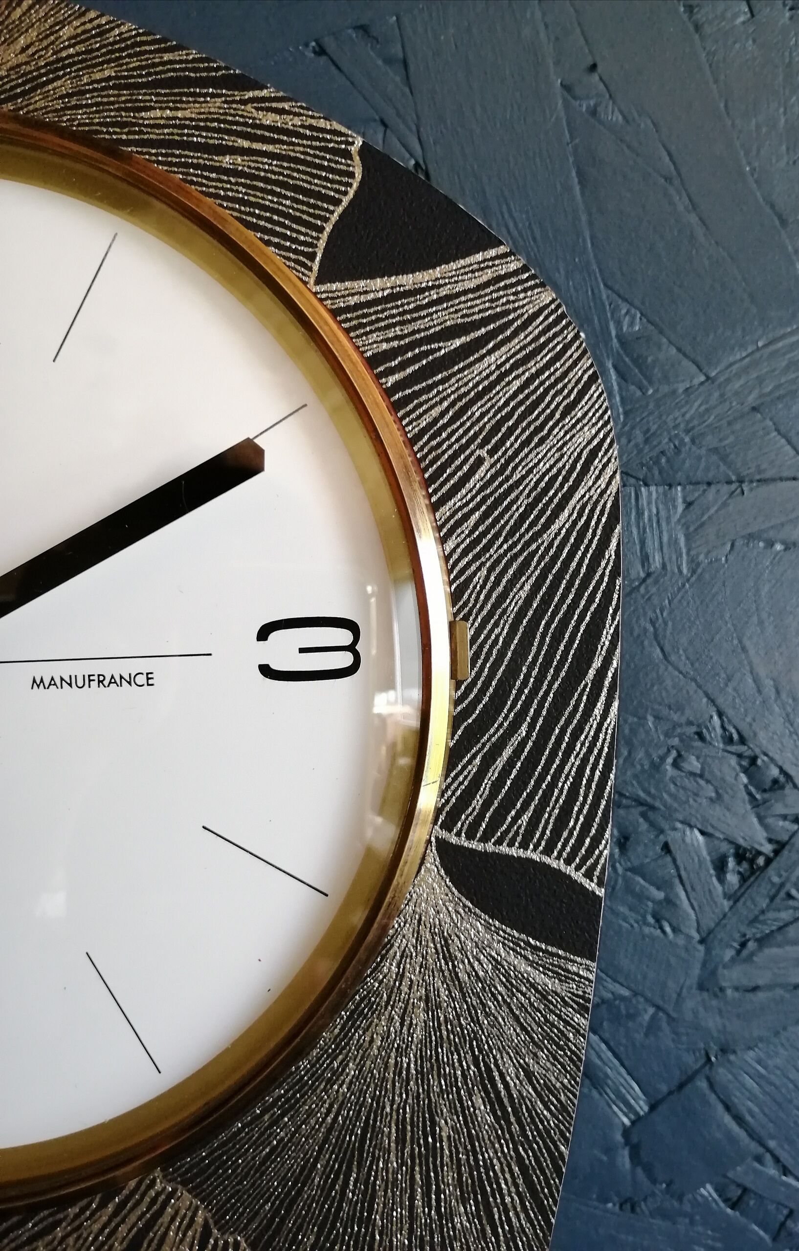 Clock vintage formica wall clock silent barometer "Manufrance"