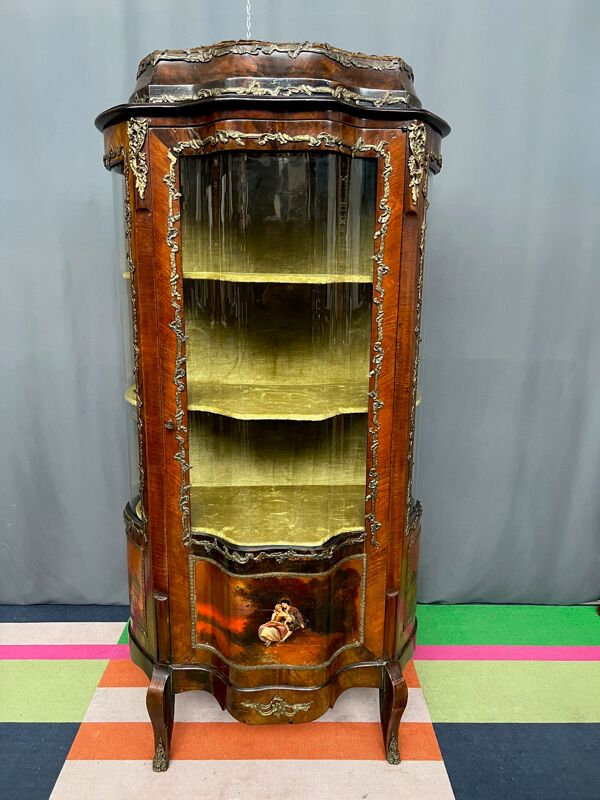 Vitrine ancienne de Vernis Martin de style Louis XV