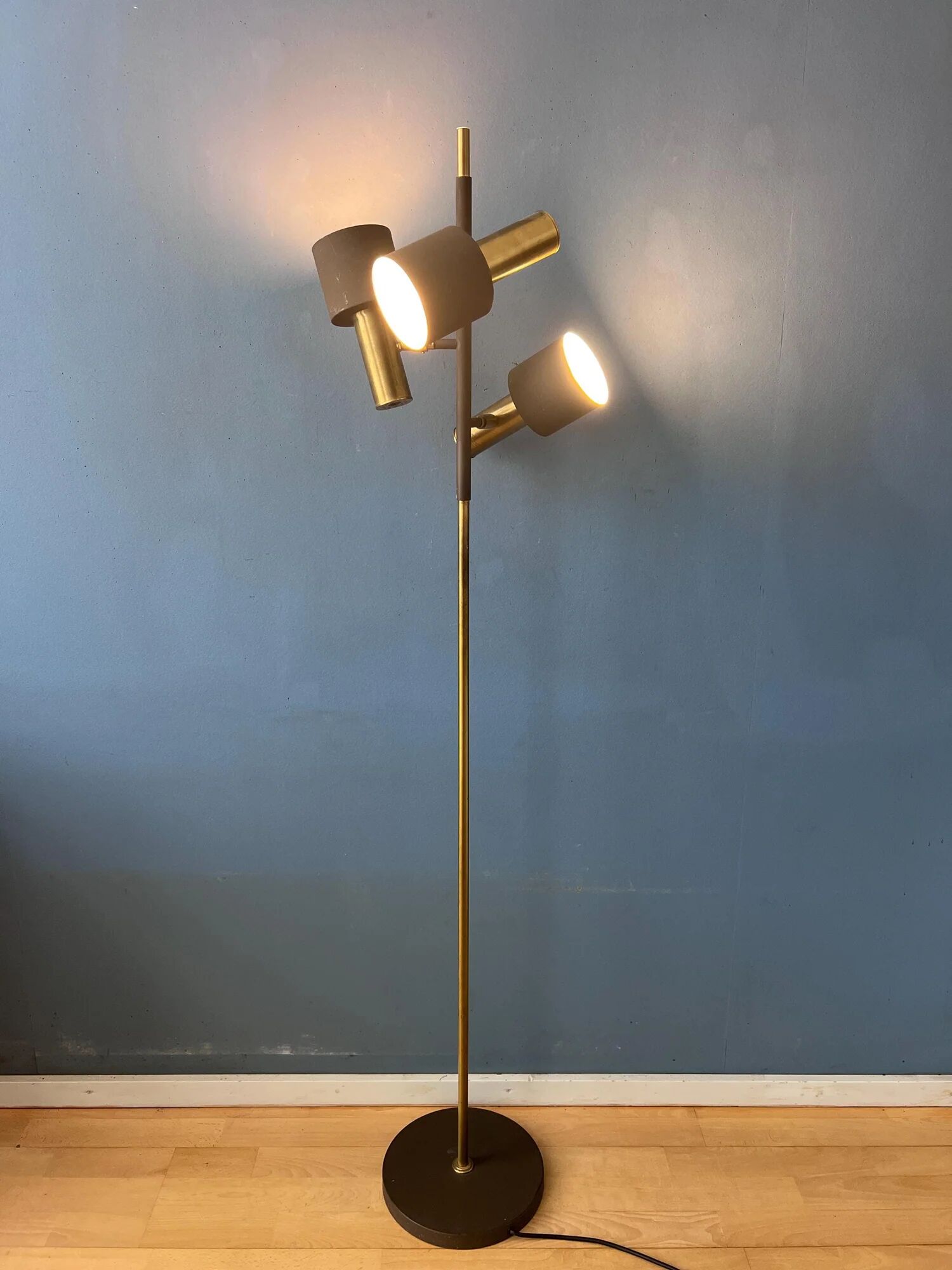 Vintage Dijkstra Space Age floor lamp, brown and chrome floor light