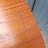 Extendable Scandinavian table