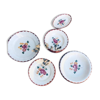 Lot vintage plates