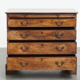 Antique 18th-Century English Chest of Drawers with Brushing Slide