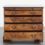 Antique 18th-Century English Chest of Drawers with Brushing Slide