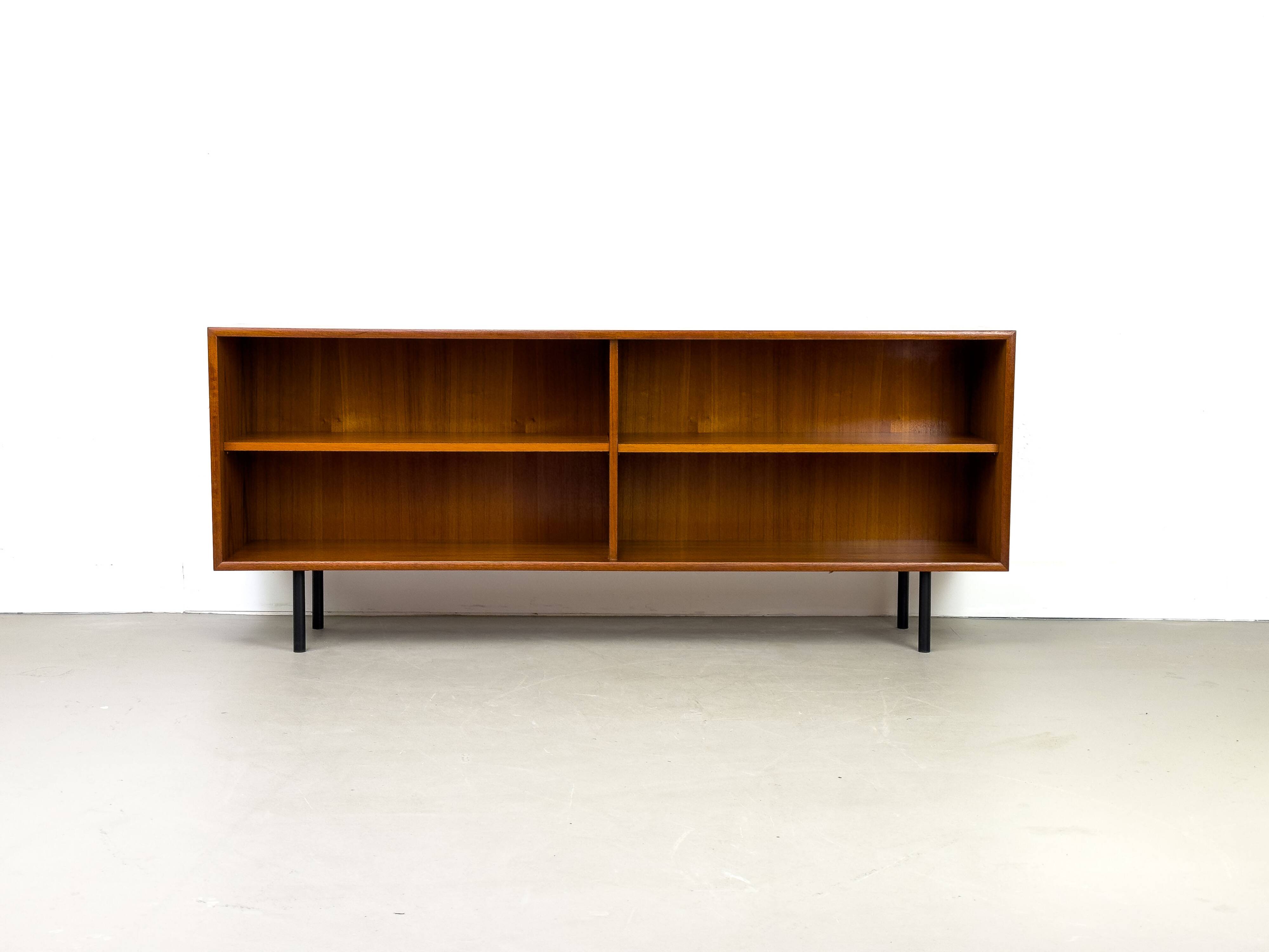 Buffet bas en teck de WK Möbel, 1960