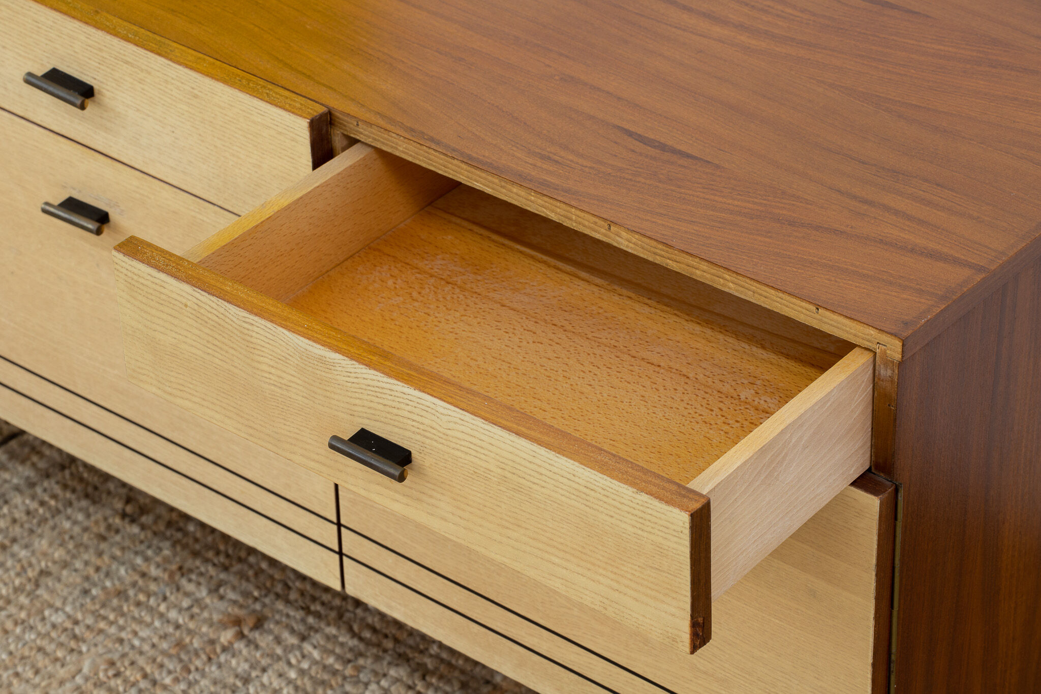 Vintage Scandinavian Enfilade – 120 cm