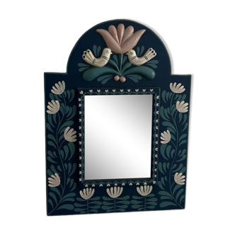 Scandinavian mirror 28x38cm