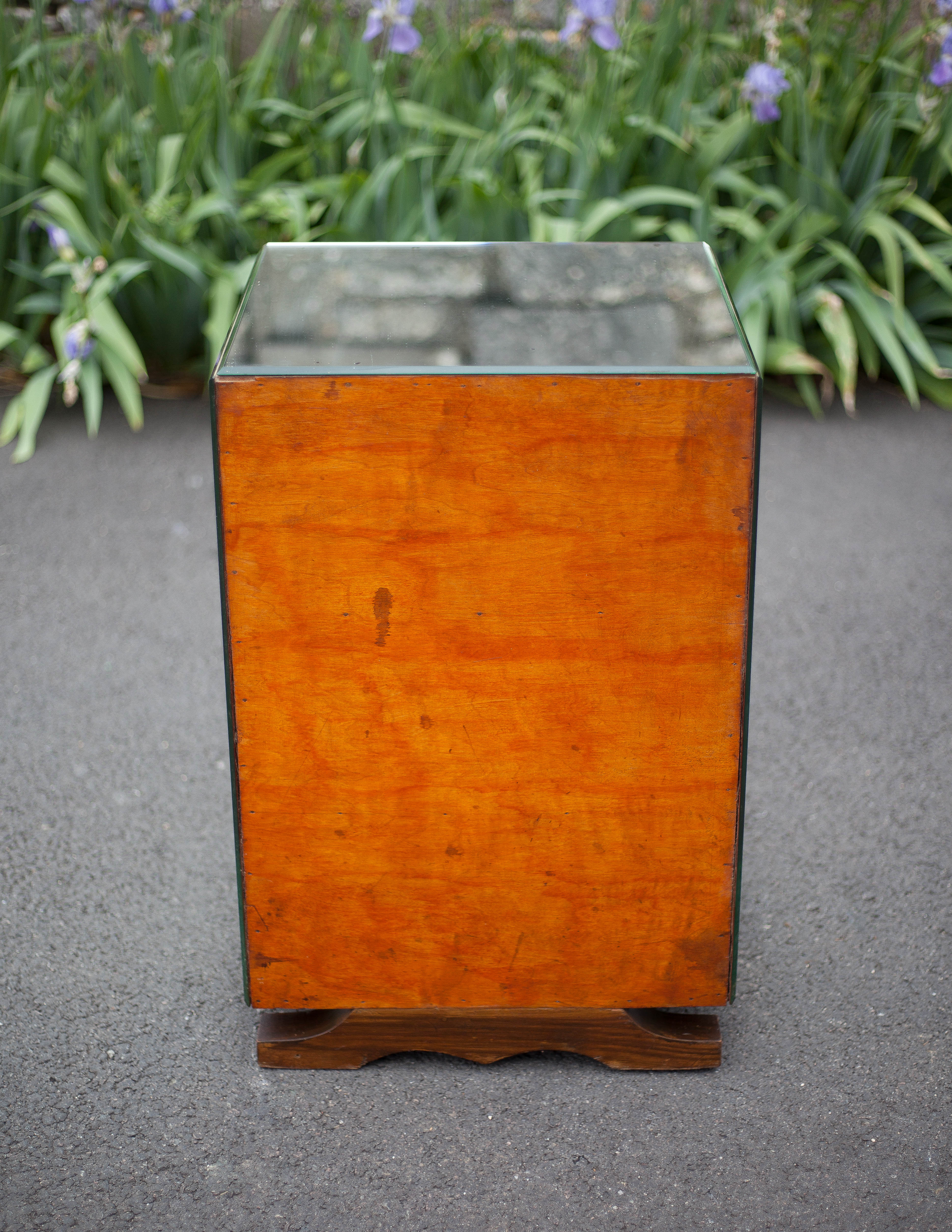 Art Deco mirror chest of drawer