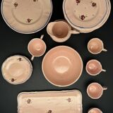 Pink ceramic dinner service with small flower patterns – 1224b7