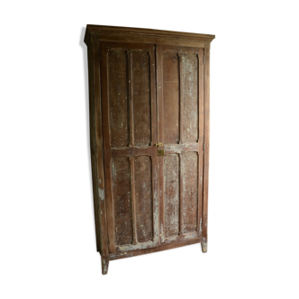 Patinated Parisian wardrobe