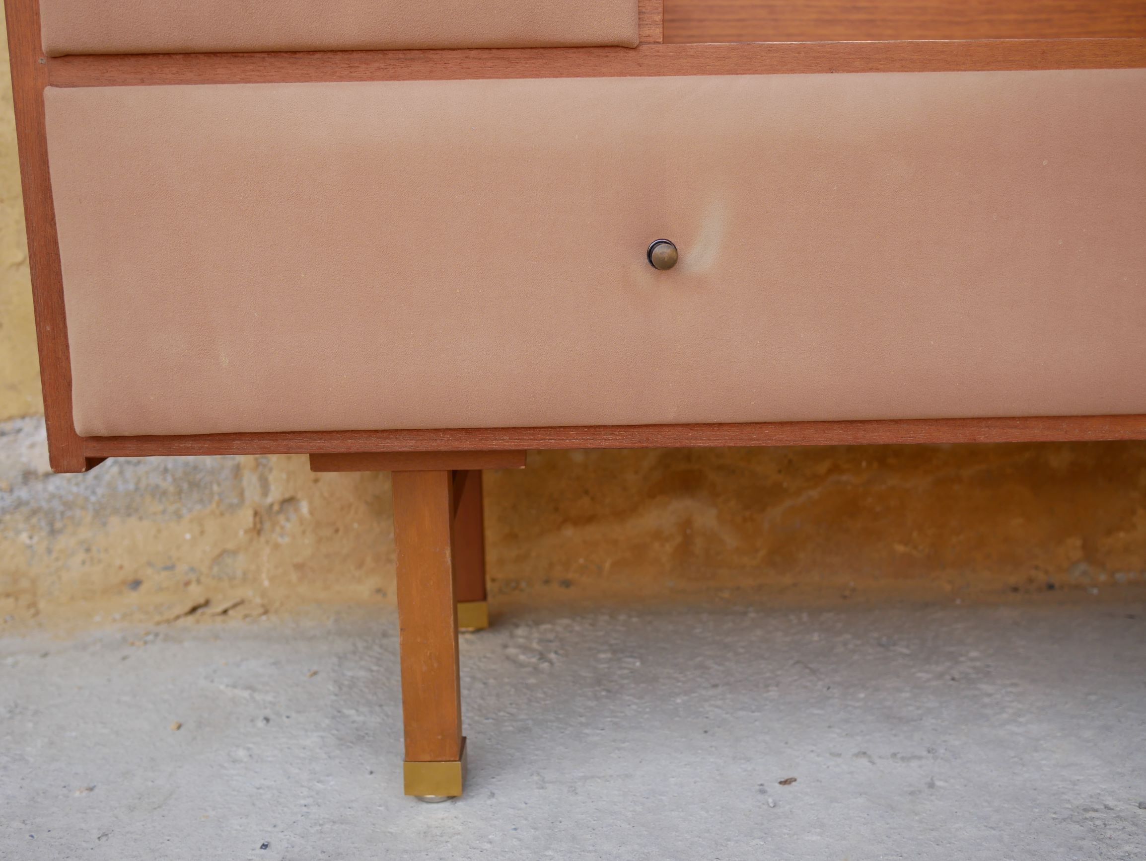 Dressing table / Dresser by Roger Landault