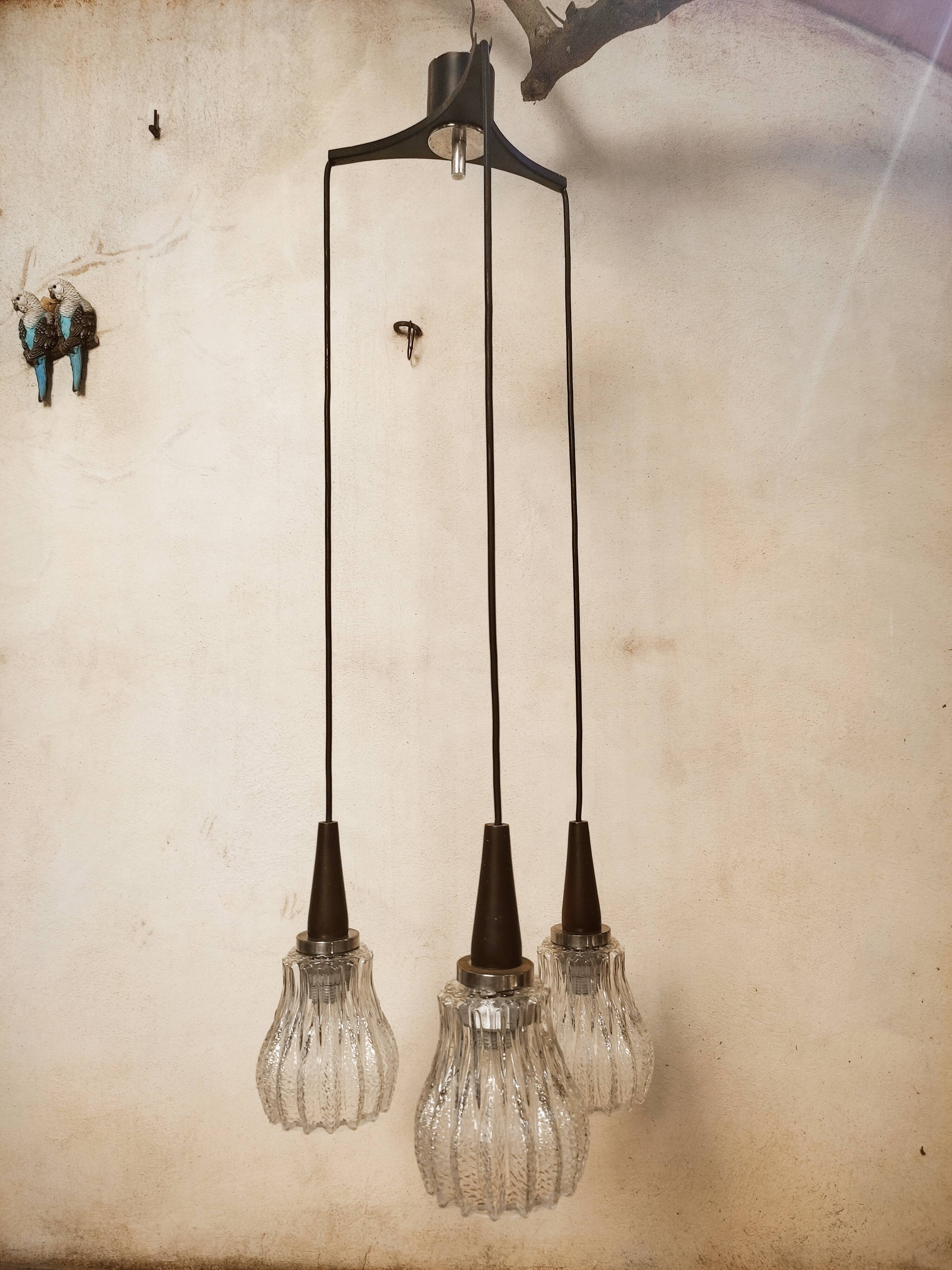 Three-light waterfall chandelier