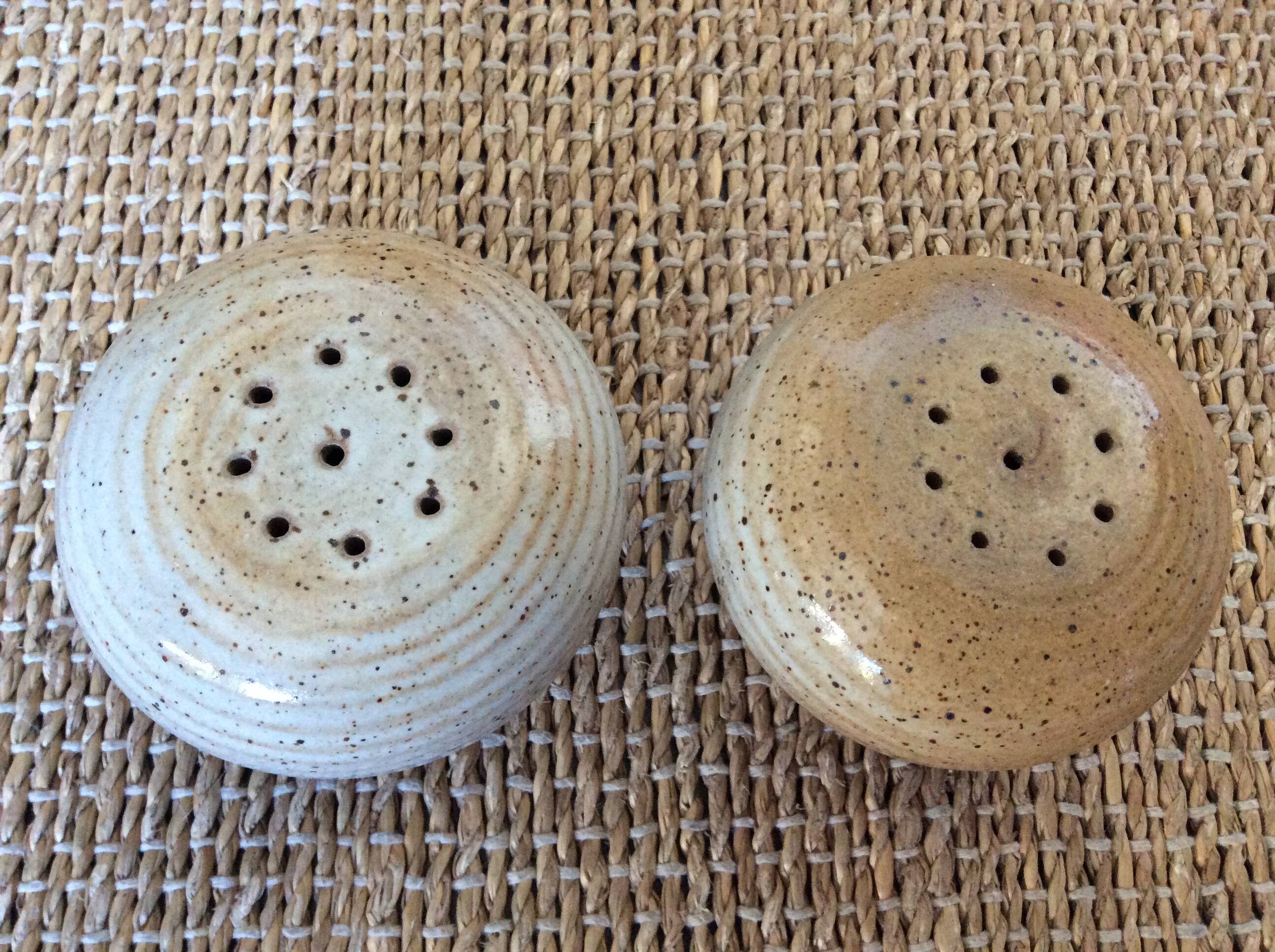 Salière et poivrier  en grès