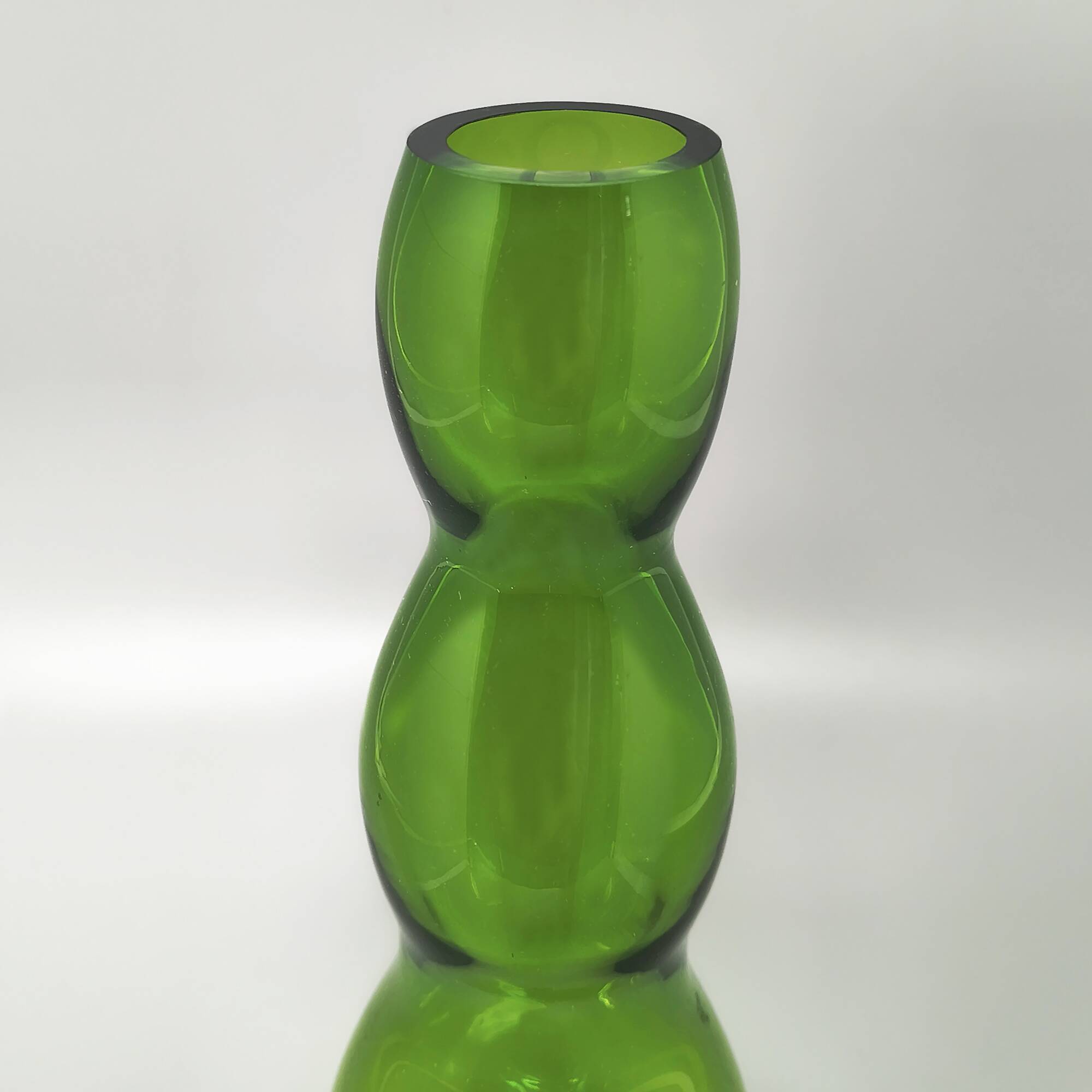 Vase en verre vert V. Nason Murano, années 1970