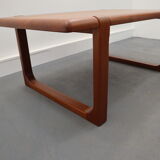 Table basse danoise du milieu du siècle par Niels Bach, années 1960