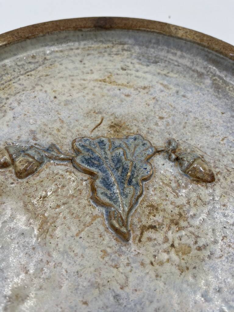 Stoneware fruit dish