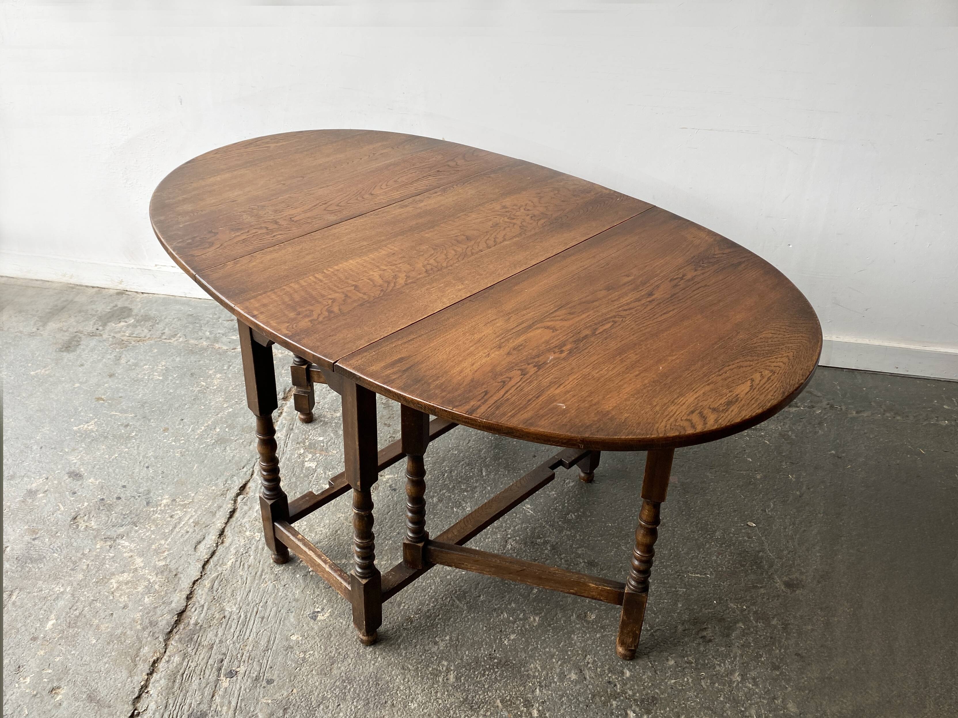 Antique Oak Drop Leaf Gate-leg Table with Barley Twist Legs
