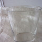 Cure glass and wicker basket