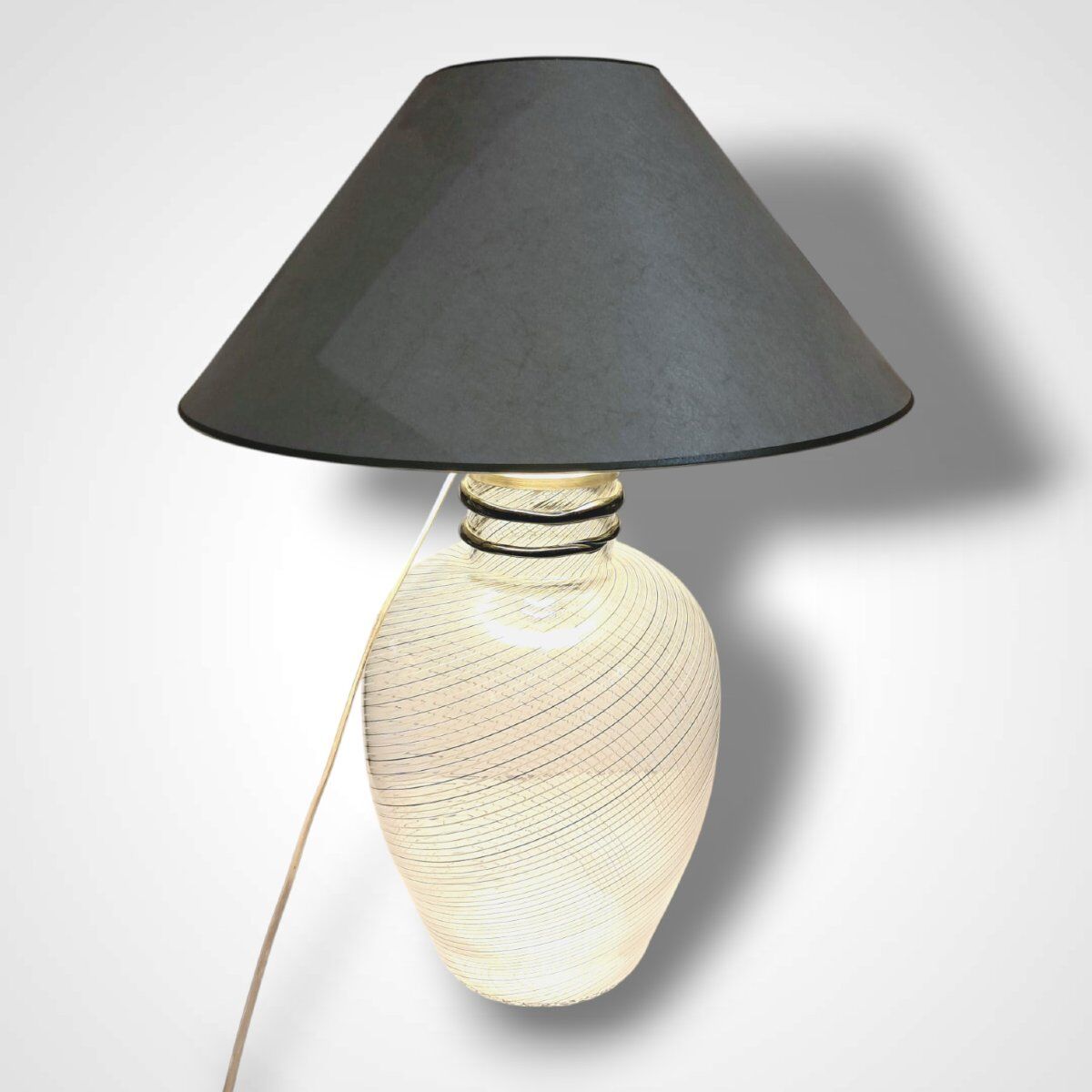 Fratelli Toso, Murano glass vase converted into a lamp, 20th century.