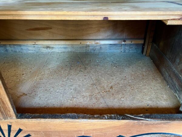 Vaisselier Dauphinois XIXe en merisier, buffet 2 corps