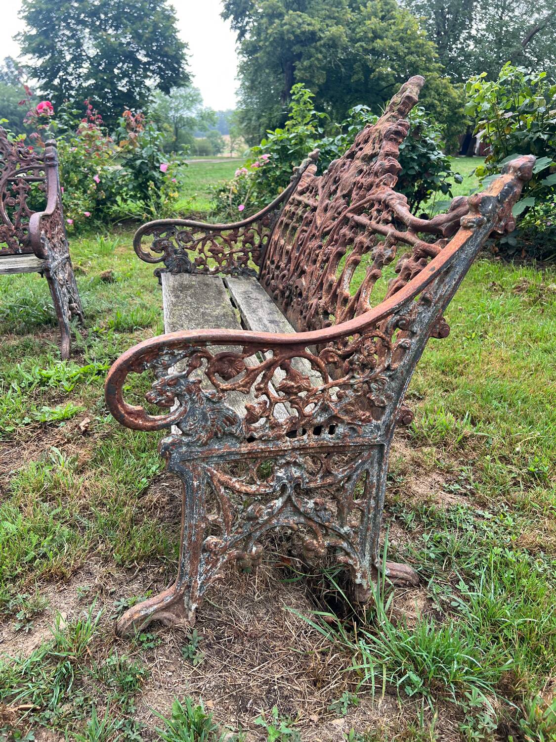 Sculpted cast iron garden furniture