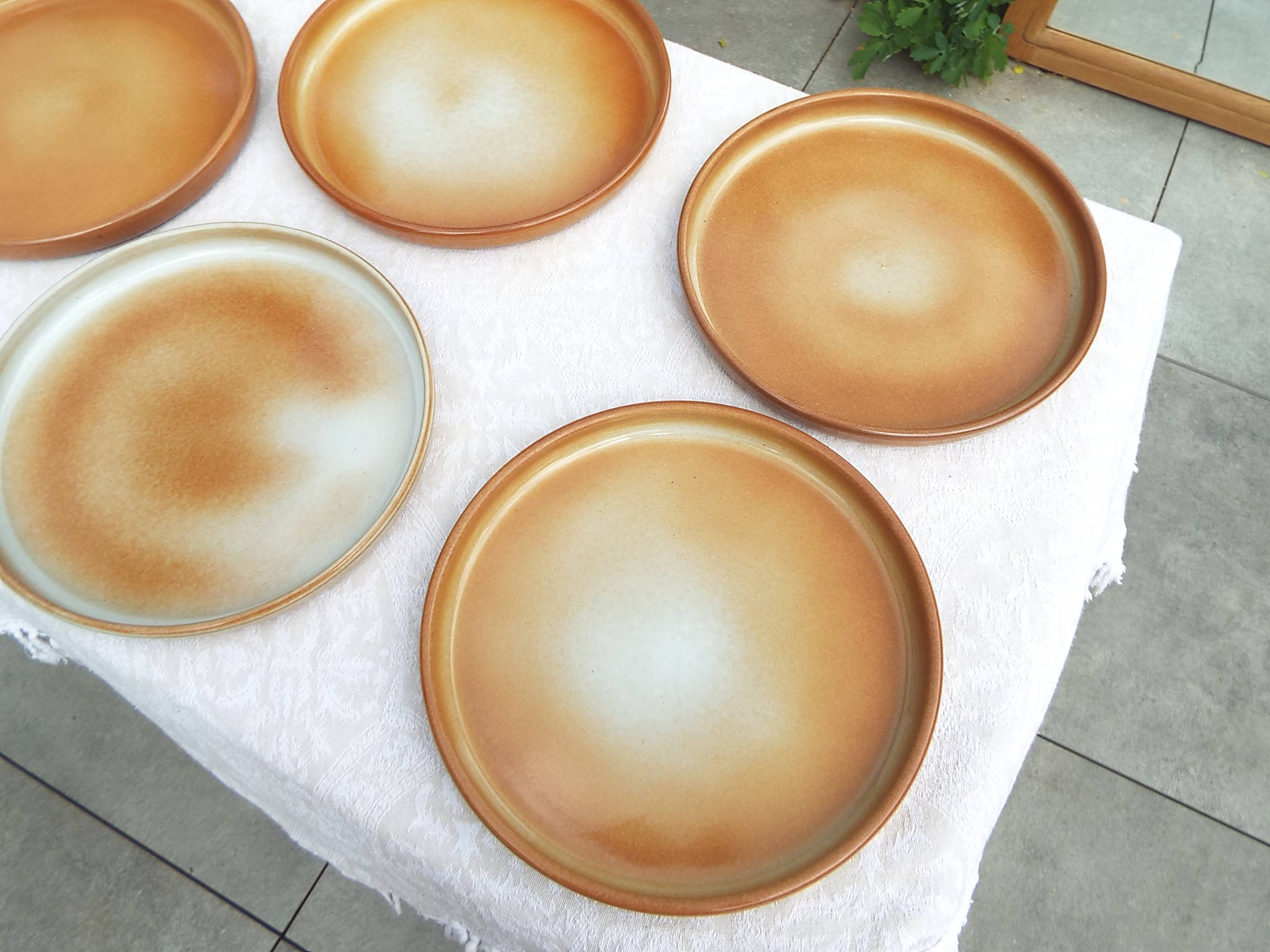 5 Flat plates sandstone Montgolfier