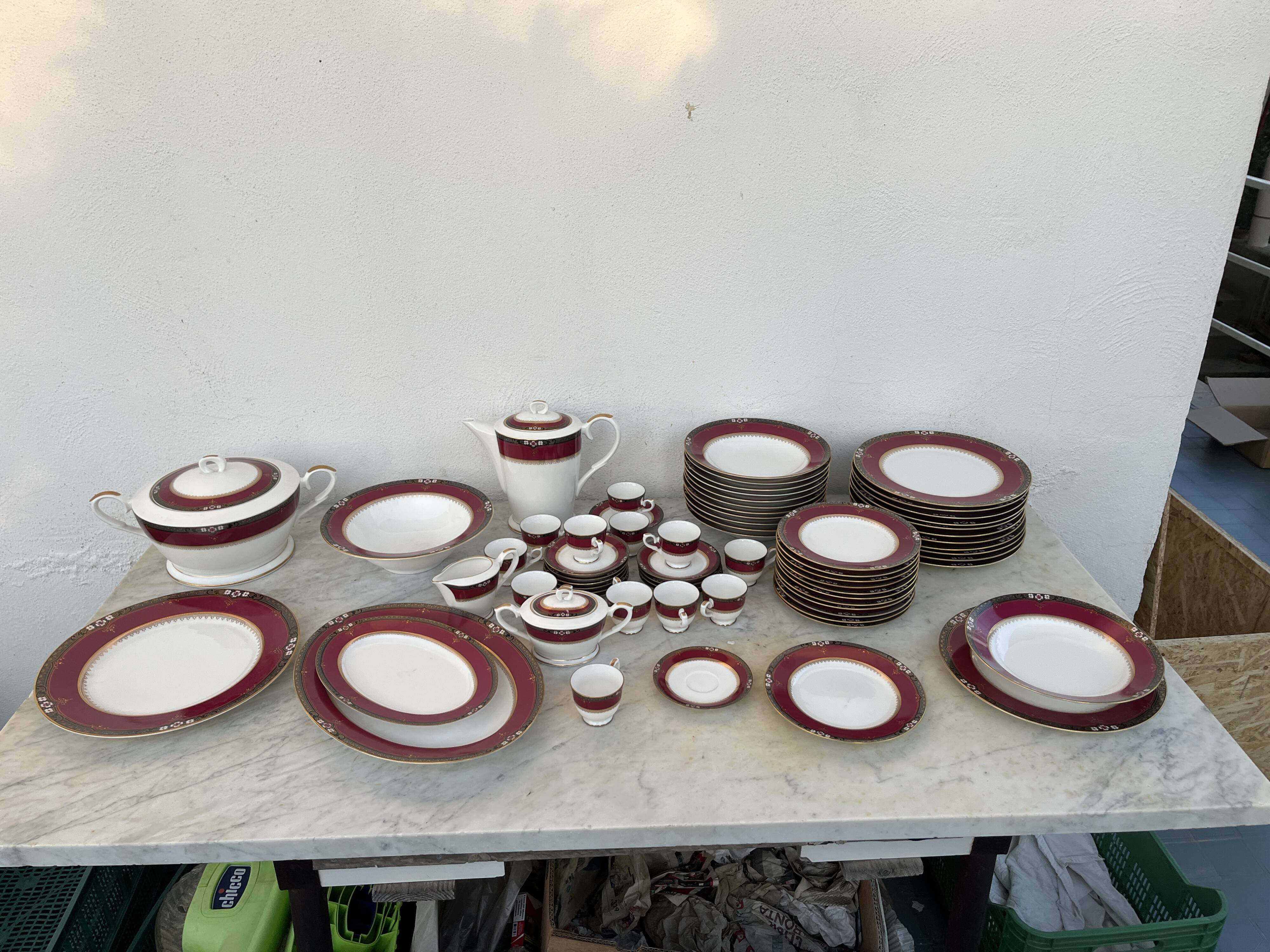 Elegant mid-century Japanese bone china service for 12 in white and noble red