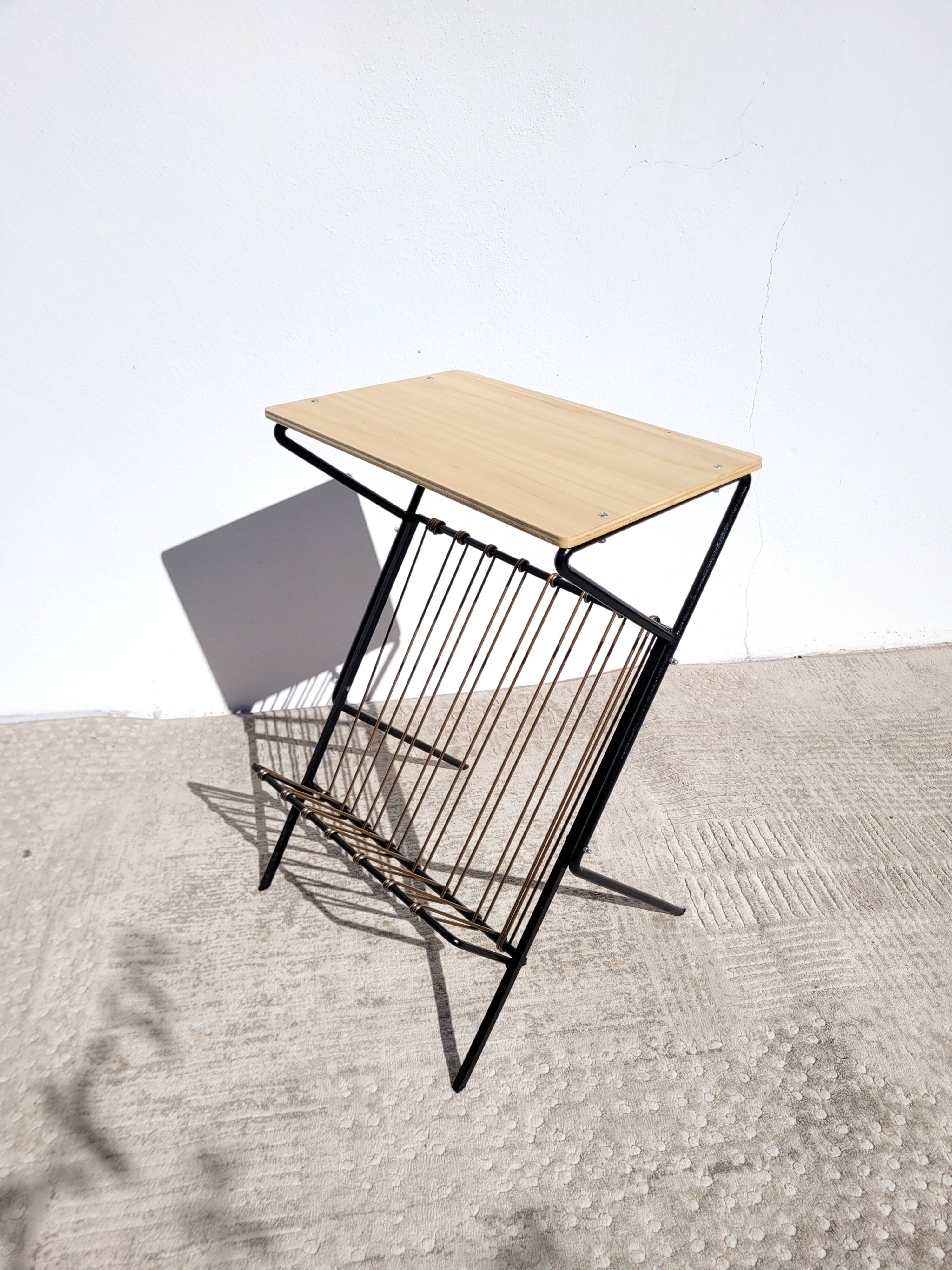 Scoubidou side table 1960 vintage saddle or end table