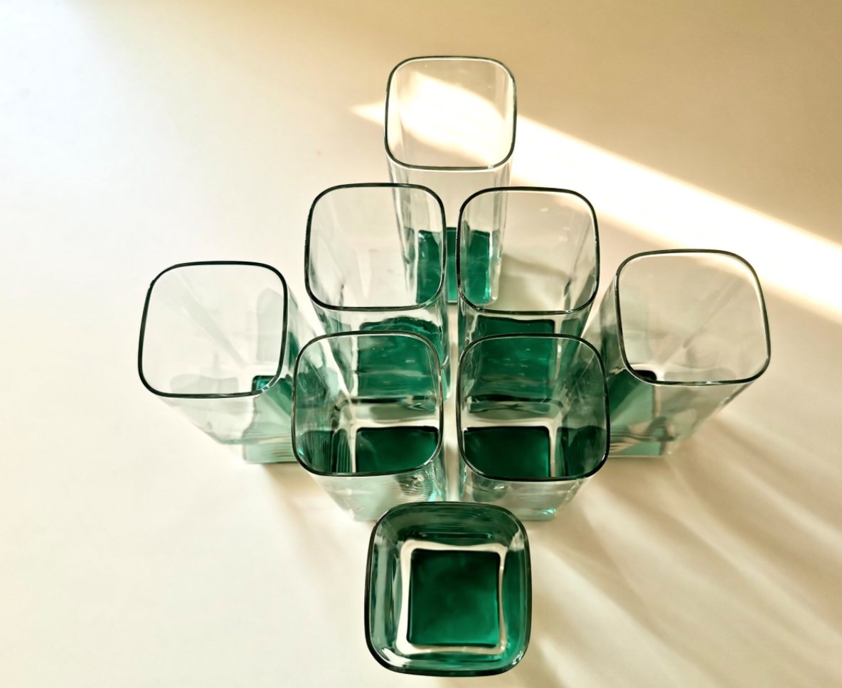 Set of 1970s glasses